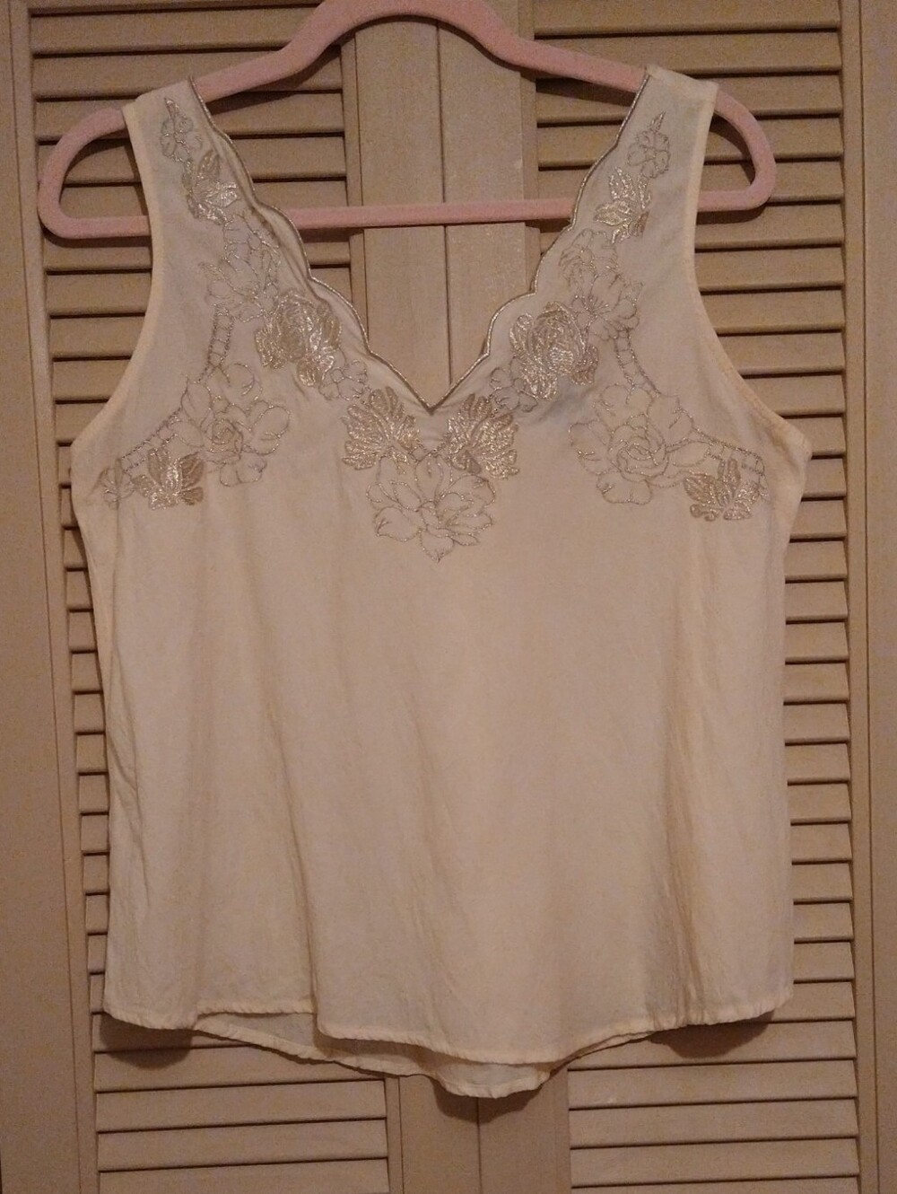 Daytrip Cream Top with Metallic Floral Embroidery Size L